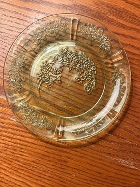 Vintage Federal Glass Company plate in the Sharon/Cabbage Rose pattern